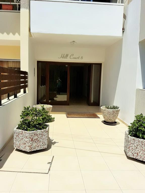 32 Hill Court Apartment Ларнака Екстериор снимка